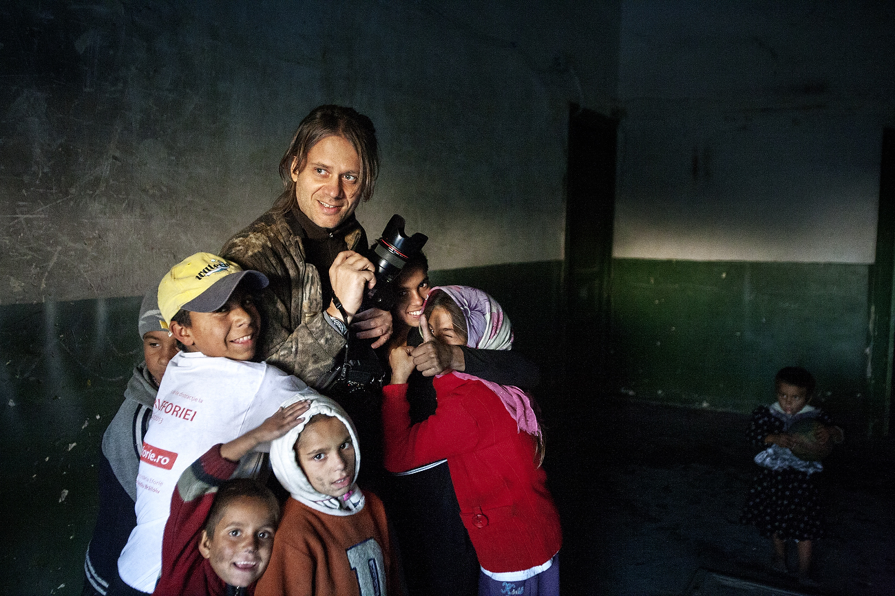 Early marriages or child trafficking? – A story by Mugur Varzariu